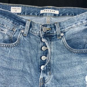 VINTAGE JEANS